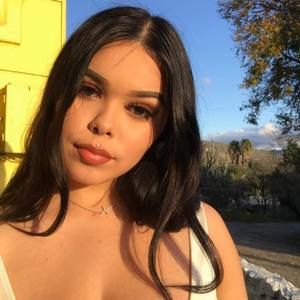 Meet your Posher, Jocelyn